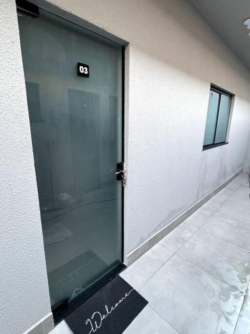 3-Studio Prox Uel E Catuai C/Ar Londrina Exteriör bild