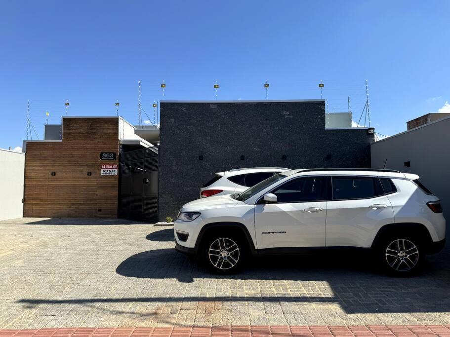 3-Studio Prox Uel E Catuai C/Ar Londrina Exteriör bild
